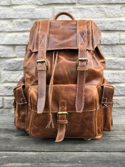 Handmade vs. Machine-Made Leather Backpacks